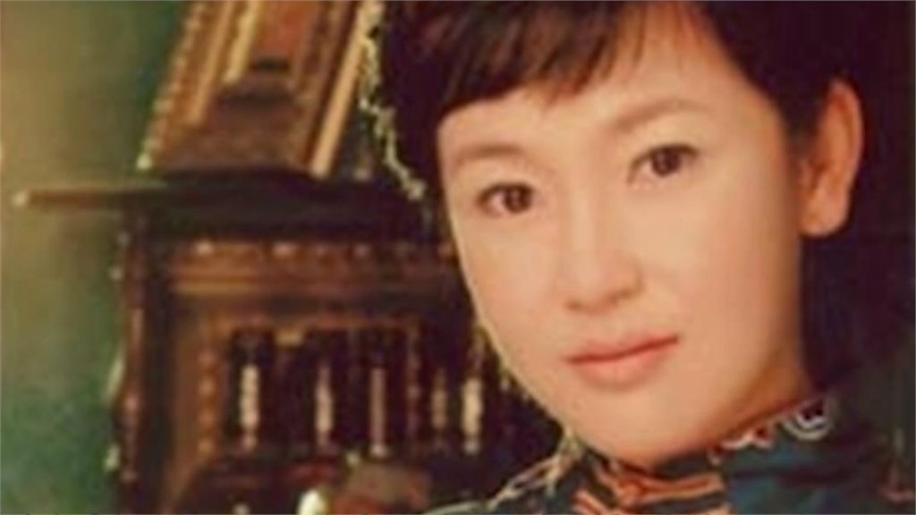 于朦朧798美術館疑點重重！昔中國女主播懷孕失蹤「疑製成標本」曾來台灣展出