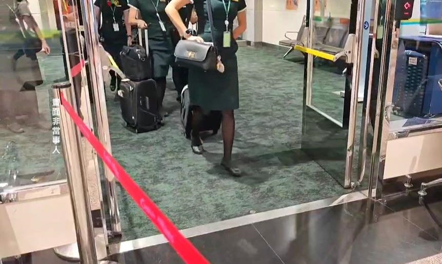 長榮猝逝空姐告別式 胞姊轟座艙長:已讀不回、虛偽