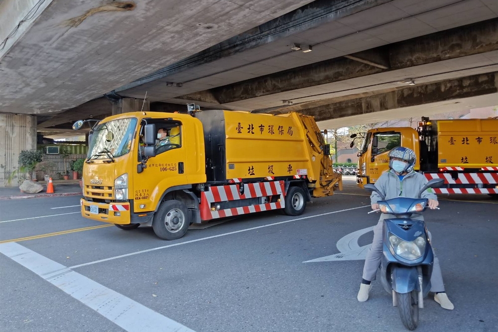 「抽取式衛生紙袋」不是一般垃圾！丟錯恐吞「6000元罰單」正確丟法曝光