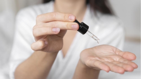 重啟肌膚光澤：專家教你安全使用杏仁酸的保養關鍵！