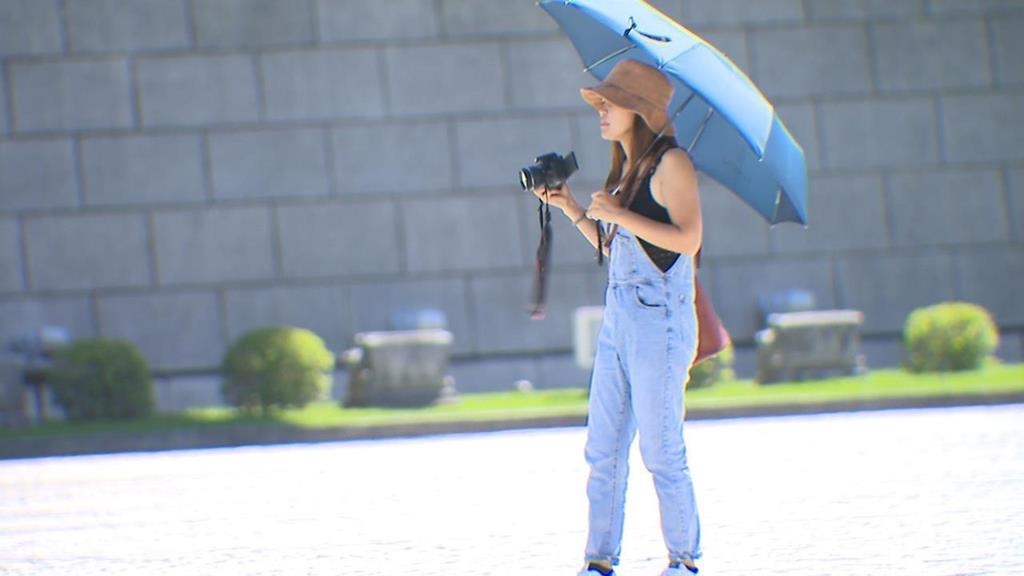 有夠熱！6縣市亮高溫燈號　新北恐達38度