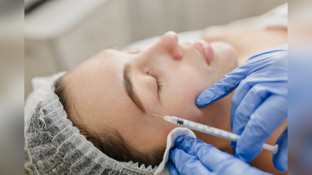 換季保養新趨勢！醫揭「水光針」助攻膚質改善、色素代謝