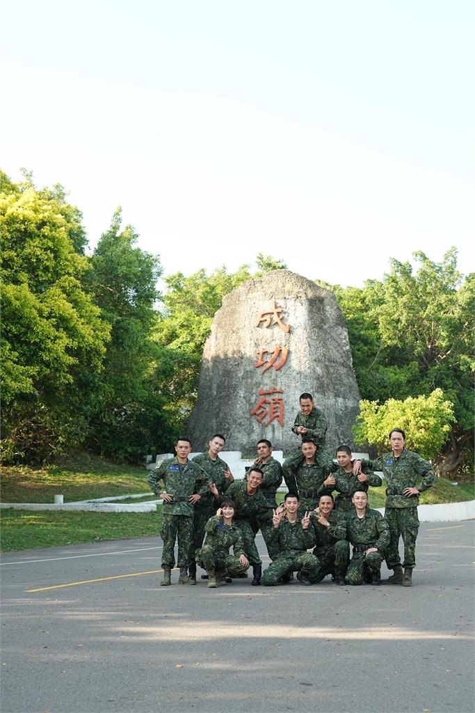 《九條好漢》脫下軍裝,情誼不散 星兵私下交情大公開