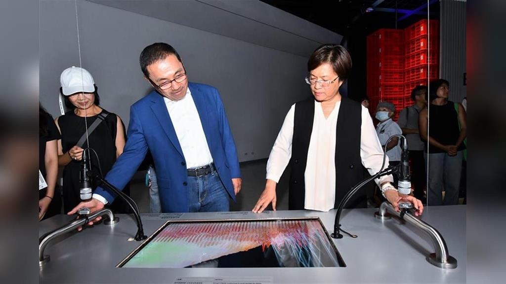 2025台灣設計展在彰化　新北市長侯友宜率市府團隊參訪