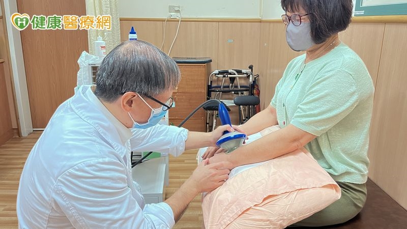 宮廟會計數錢數到「媽媽手」　體外震波幫助擺脫疼痛