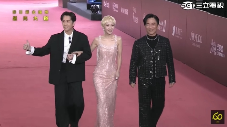 金鐘60／紅毯不斷更新！Lulu戰袍全開「挽手陳漢典」憲哥變電燈泡