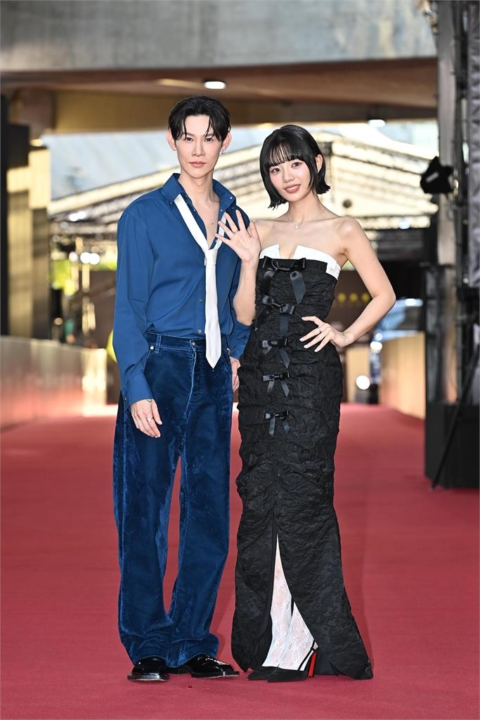 金鐘60／紅毯不斷更新！Lulu戰袍全開「挽手陳漢典」憲哥變電燈泡