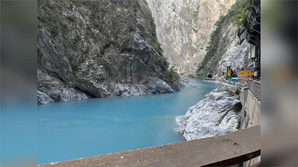 快新聞/花蓮秀林隧道坍方形成堰塞湖! 太魯閣國家公園全區封閉