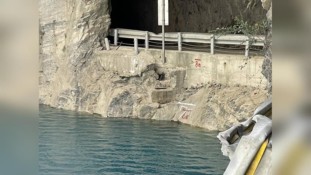 立霧溪驚見堰塞湖！花蓮秀林鄉紅色警戒　「這3地區」明日停班停課