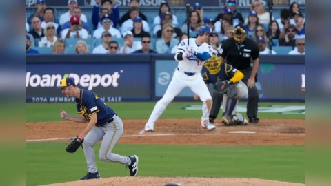 MLB(影)/釀酒人火球菜鳥投手救援5局猛飆9K! 寫下季後賽非先發投手紀錄
