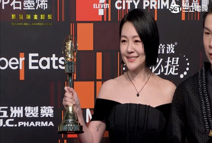 小S一下台崩潰大哭 曝具俊曄天天畫大S畫像