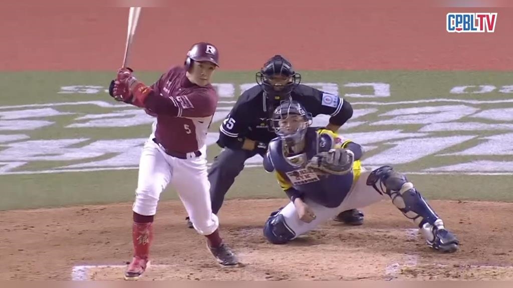 中職(影)／無懼滿場黃衫軍壓力！樂天桃猿台灣大賽首戰3：0完封中信兄弟客場奪勝