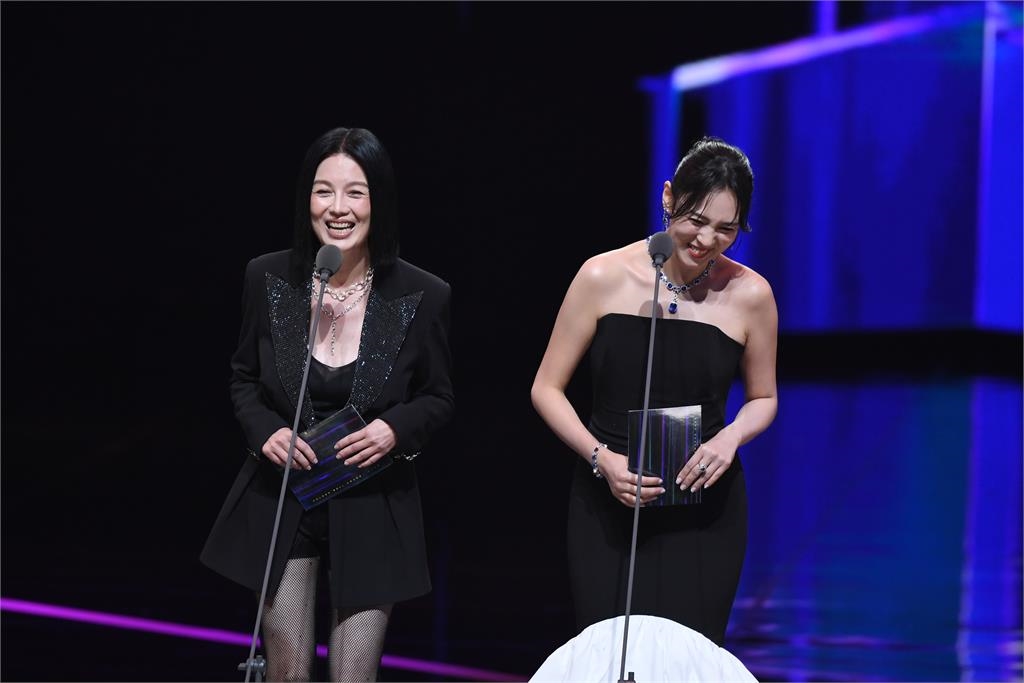 金鐘60/朱芯儀重現犀利人妻金句「不被愛的才是第三者」!苗可麗開嗆:定你去死