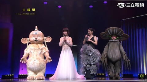 金鐘60/「一代女皇」潘迎紫霸氣駕到頒獎 「2萌獸」幫開場掀回憶殺!