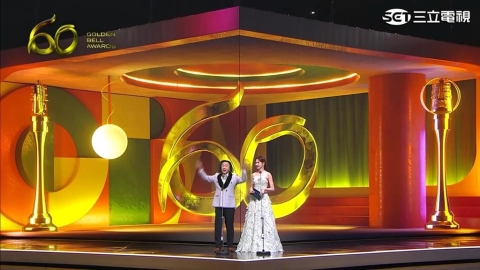 邰智源金鐘化身「王世堅」 高喊:上台的人都能從從容容.游刃有餘