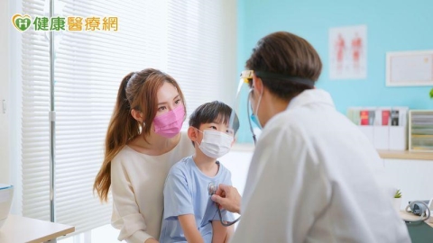 假日輕急症新選項!健保署推UCC:精準分流 解決急診壅塞第一步