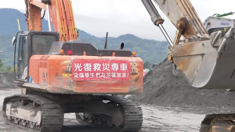 堰塞湖危機未解 「風神」又來攪局 佛祖街救災機具撤退待命