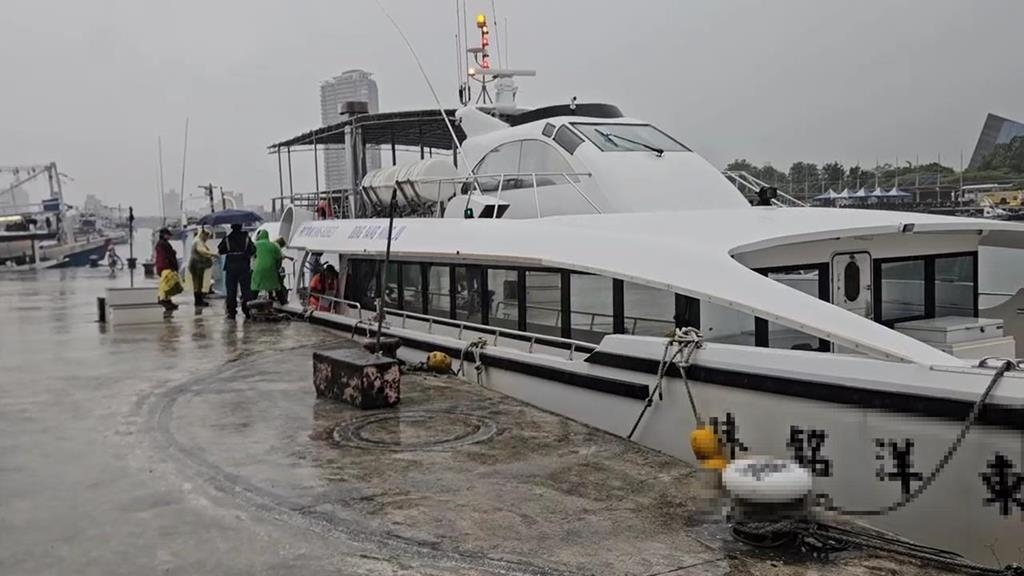 宜蘭雨勢轉強！龜山島賞鯨船仍啟航　船長曝封島標準