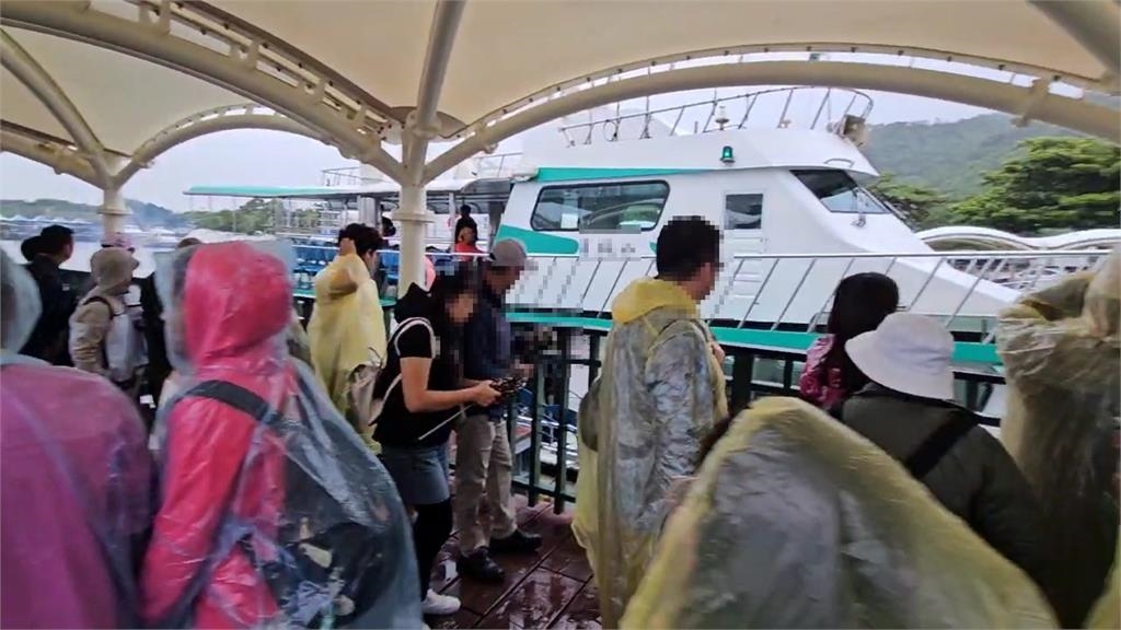 快新聞/宜蘭雨勢轉強!龜山島賞鯨船仍啟航 船長曝封島標準