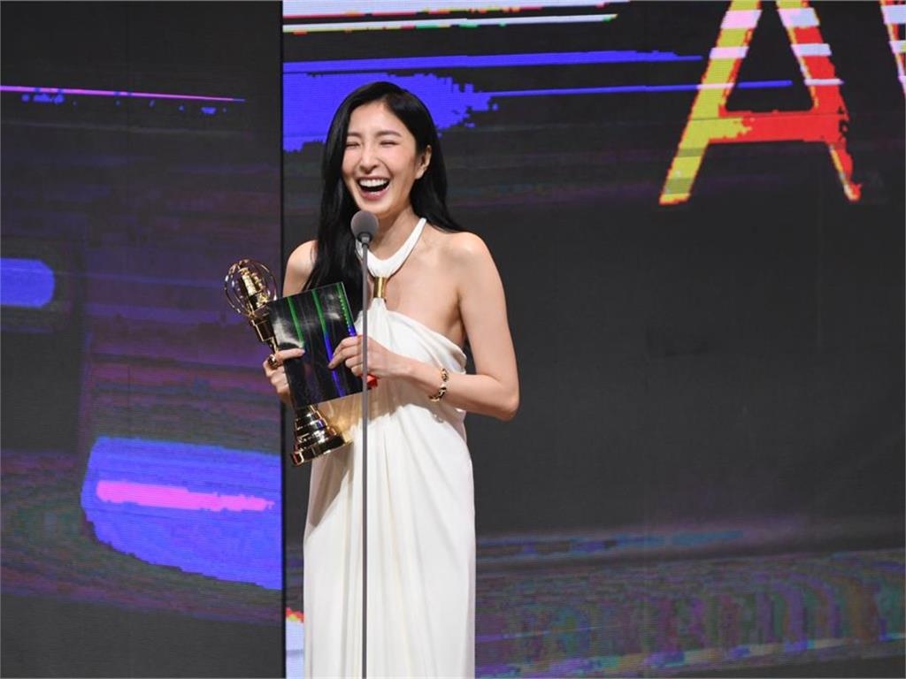 直擊「最佳女主角」合體老公現身高雄BP演唱會!網證實:她是真粉絲