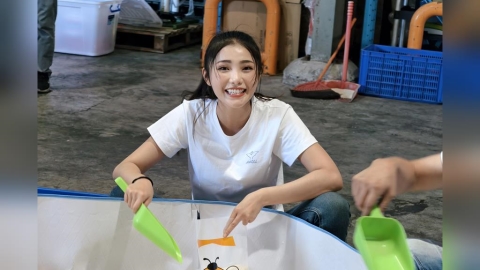 楊淨宇揪粉絲當「鏟米超人」！ 手工出力「成果超驚人」 她感性發聲：每個人都在發光