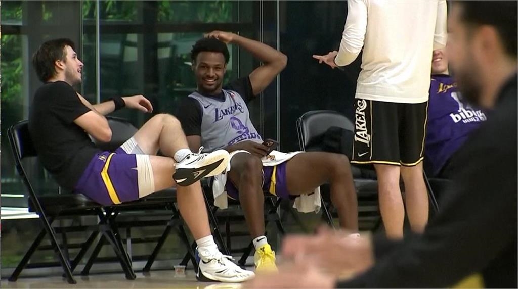 NBA(影)／湖人開幕戰前最後練球　少主發豪語:目標拿下總冠軍！