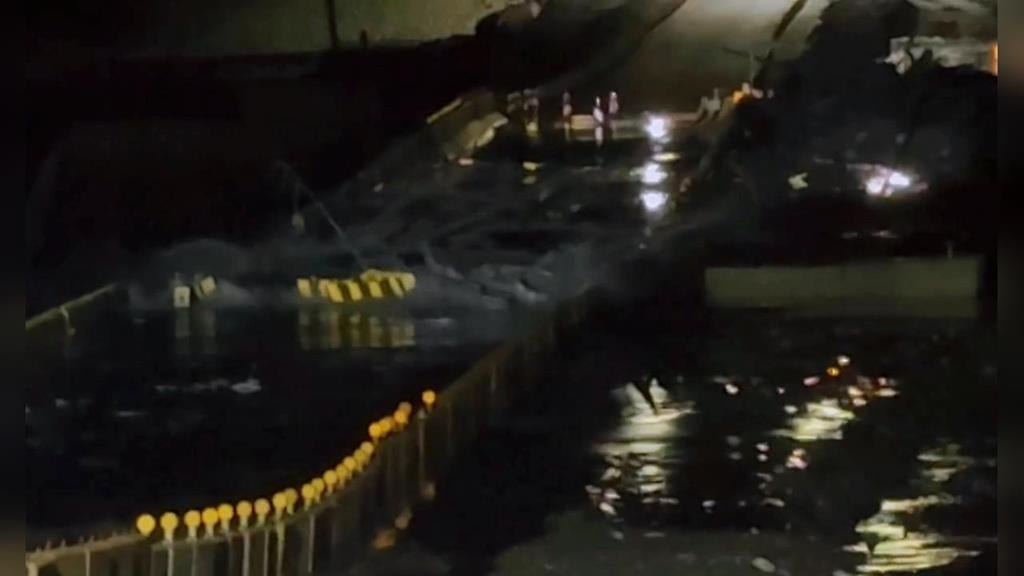 馬太鞍溪第二堰塞湖溢流！大量泥水往下游沖刷實施「預警性封橋」