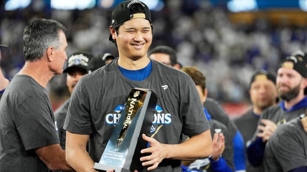 MLB／超無私！大谷神蹟豪取MVP後　獎盃大改造貼「全隊的努力」標語激勵道奇