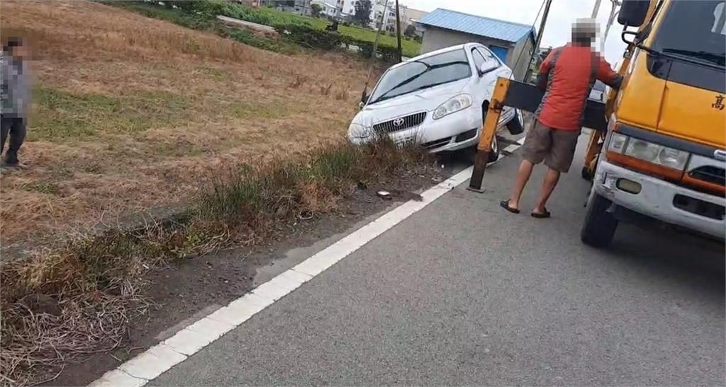 強風釀災！苗栗多起路樹倒車輛翻溝　台中港破堤