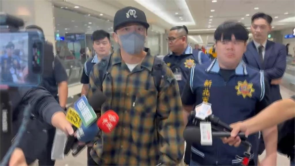 陳柏霖「閃兵花10萬」修杰楷加5萬失敗!陳沂突點名死對頭:還他清白