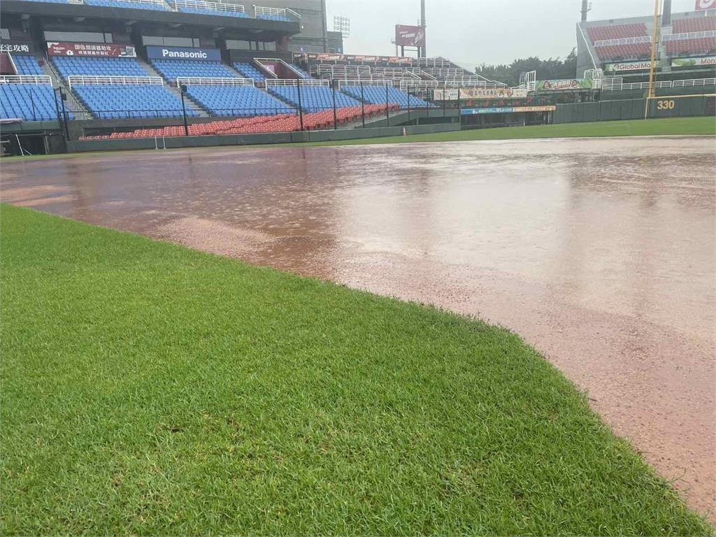 中職／延賽了！台灣大賽G4因雨順延23日原球場開打　桃猿想拚主場聽牌只能再等等