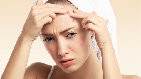 青春痘新知:藍光光照療法如何協助改善膚況