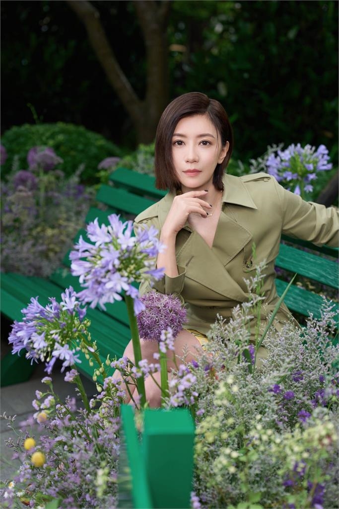 賈靜雯喊修杰楷「上銬嚇到2女兒」遭打臉！律師逆風揭1真相：孩子不太可能沒看到