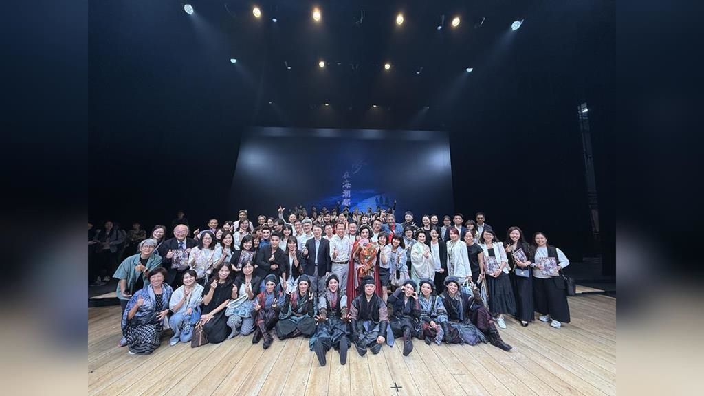 唐美雲《夢在海潮那邊》變男變女談三角戀！戲裡戲外皆真情