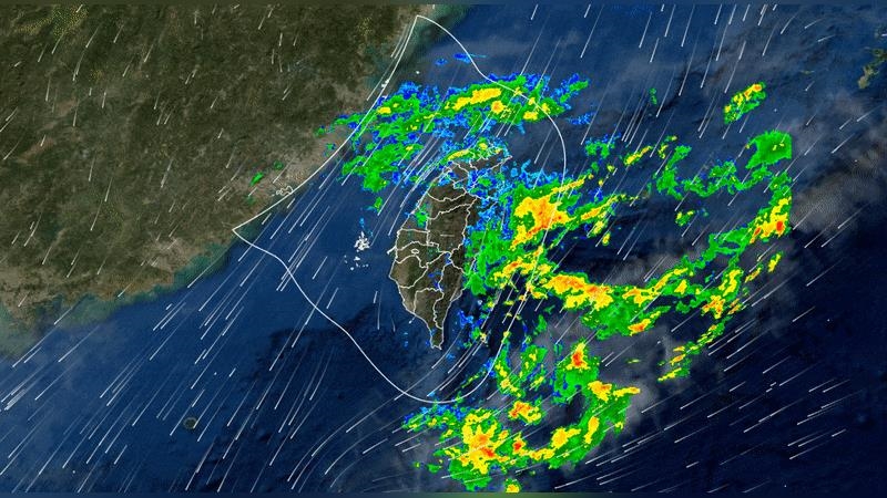 光復連假天氣出爐⋯雨彈轉向「狂炸花東」！氣象署：這天東北季風又增強