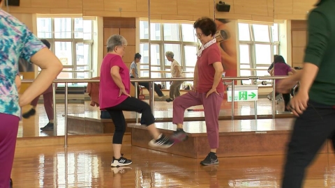 國人鈣攝取不足建議量六成 「骨本危機」警鐘響! 醫籲:存骨本要及早開始!