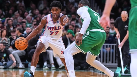 NBA(影)/七六人探花各隊要注意!生涯初登場狂砍34分打破隊史AI紀錄