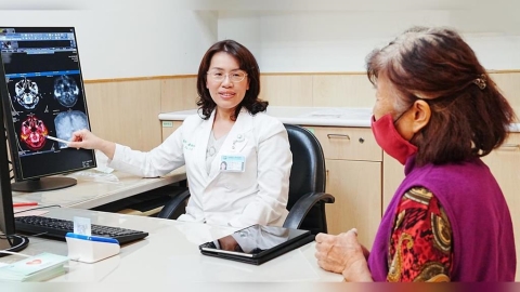 中醫大附醫首例阿茲海默症新藥施打 從「治標」邁向「治本」