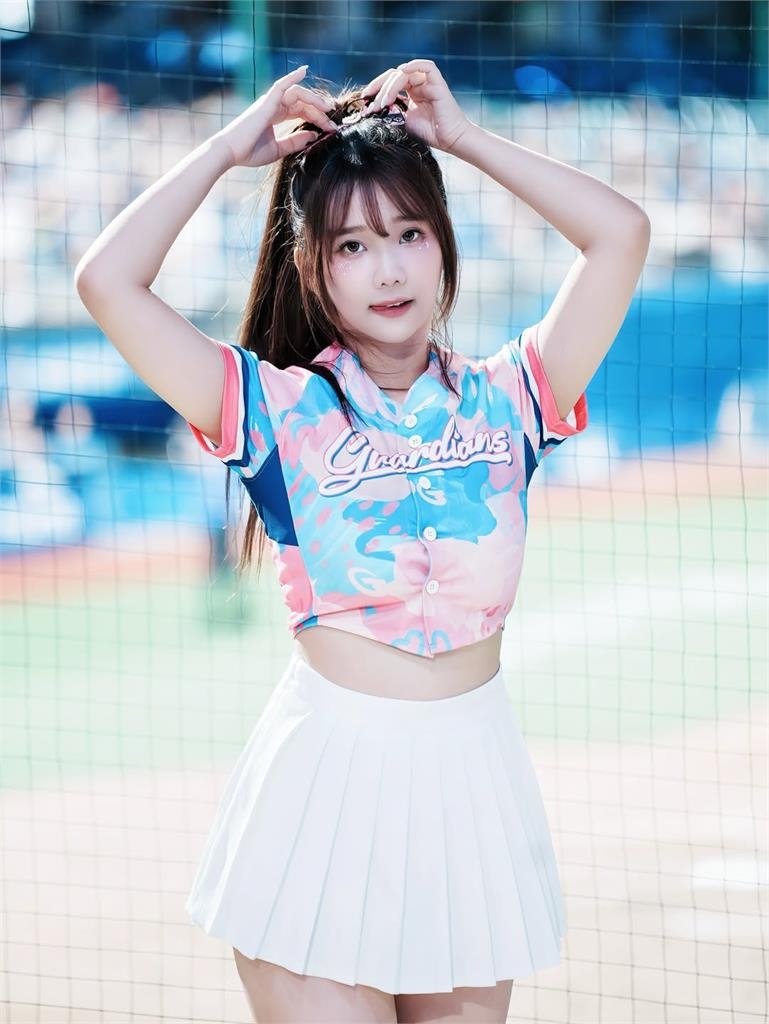 髮香來尬聊(圖影)／初試啼聲即一鳴驚人！能歌善舞「富邦IU」奶昔樂觀堅強擁抱傷痛