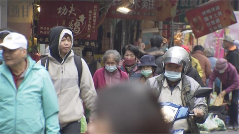 冷空氣報到!東北季風將增強 專家估低溫下探20度:入秋以來最冷