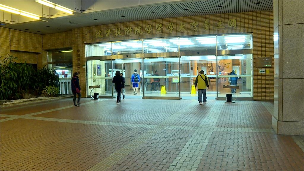 台大小兒加護主治醫師"時薪900"? 網驚:不如家教