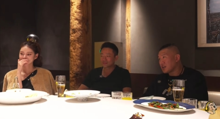 館長5度赴中「合體汪小菲」!挑戰「喝豆汁」面部猙獰狂讚…直播病情全說了