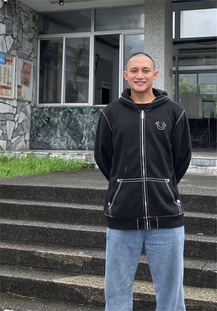 中職／封王完後立刻入伍報到！馬傑森「大平頭照」亮相！網友：林襄會去探親嗎？ 