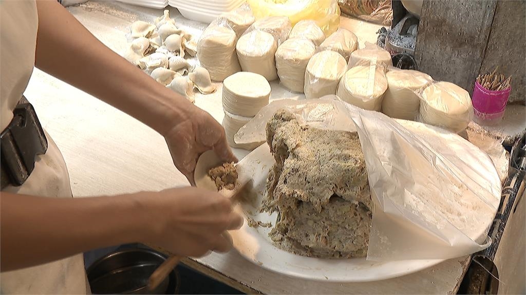 豬隻禁宰令延長！排骨店當店改賣雞肉　水餃店無餡可包