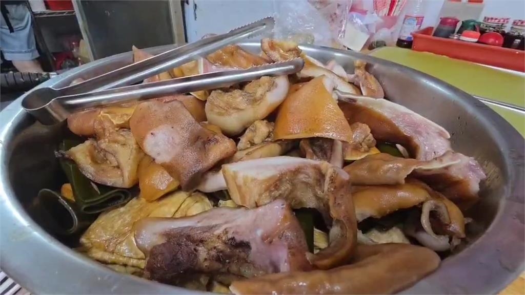 豬隻禁宰令延長！排骨店當店改賣雞肉　水餃店無餡可包