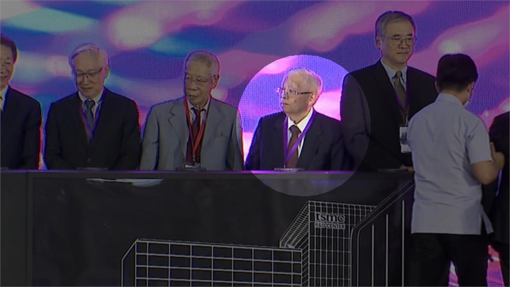 驚!75歲台積電退將轉戰敵營? 網友2個月前驚爆「教授曾說英特爾需要他」