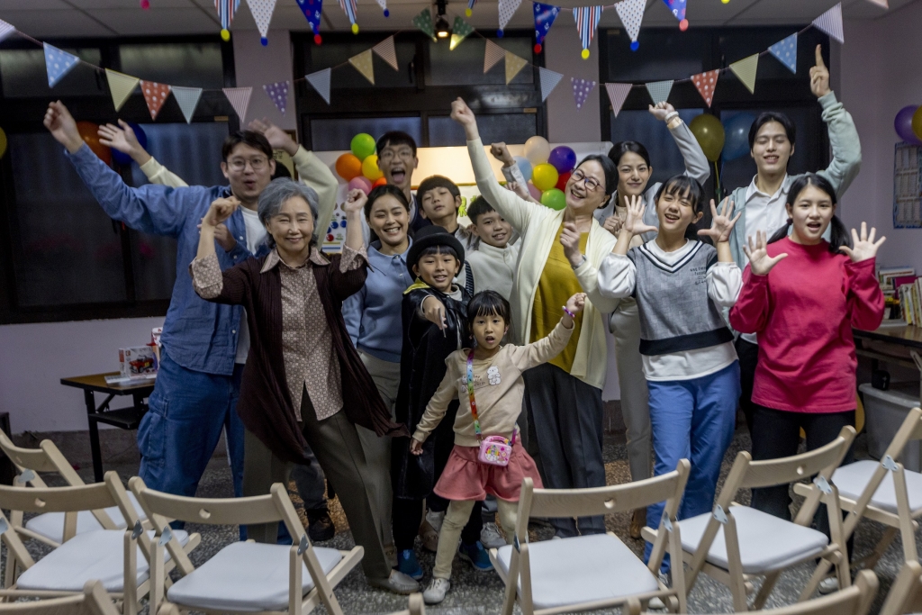 曾演民視大戲! 金馬影后陸小芬「隔24年」重返八點檔 曝69歲生活近況