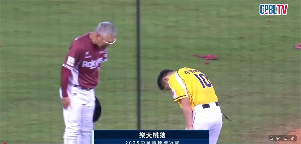 中職(影)/兩大日籍教頭賽後相擁令人動容!古久保執教首冠直呼:像夢一樣