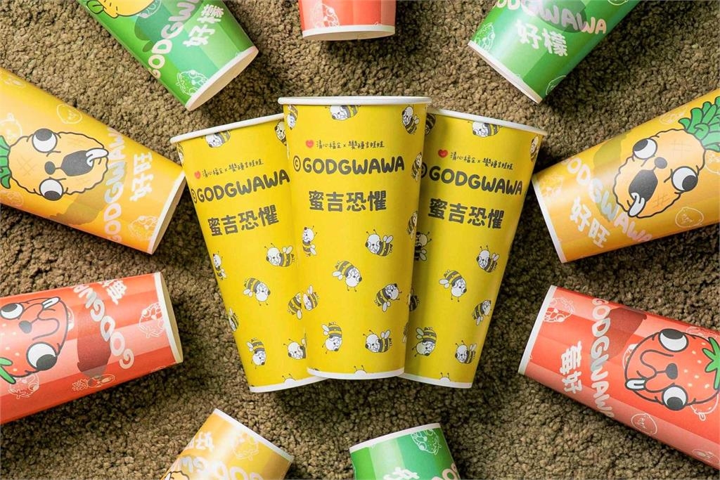 清心福全諧音梗玩上癮!「吉霸芬、蜜吉恐懼」笑翻全台