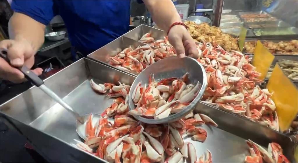 台中老字號夜市炸炒海鮮飄香 老闆斜槓攤販理事長